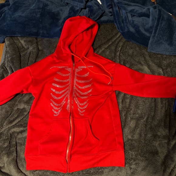 Red sweatshirt skeleton design with rhinestones - Picture 2 of 3
